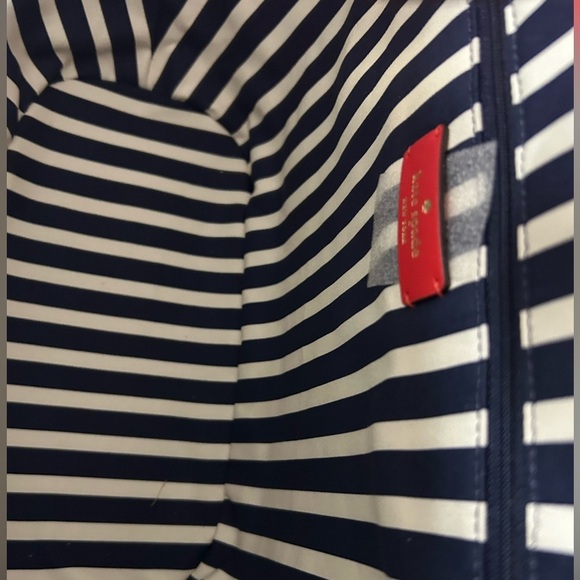 Kate Spade Red and Tan Straw Large Crab Tote, NWT - Picture 9 of 12